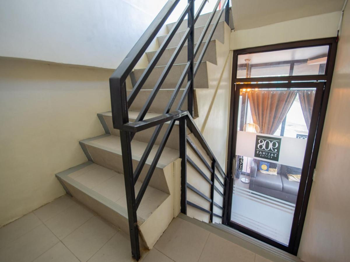 Oyo 707-908 Salinas Suites Cebú Exterior foto
